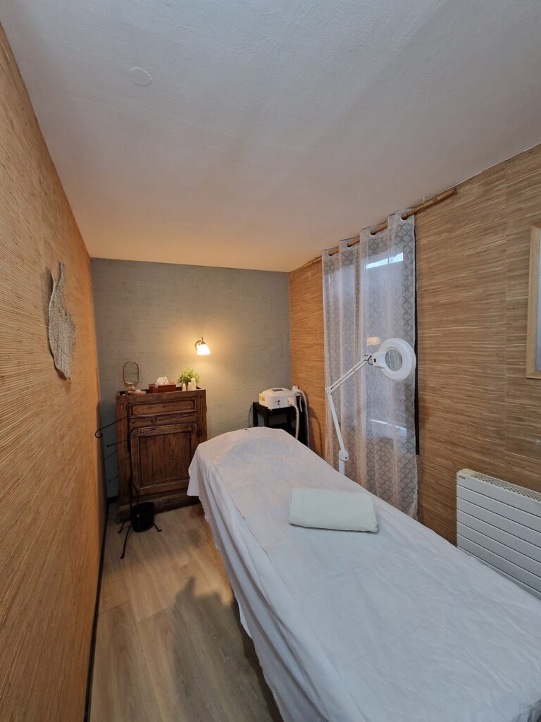 Source d&rsquo;Hylé – Institut de massages - Photo 3