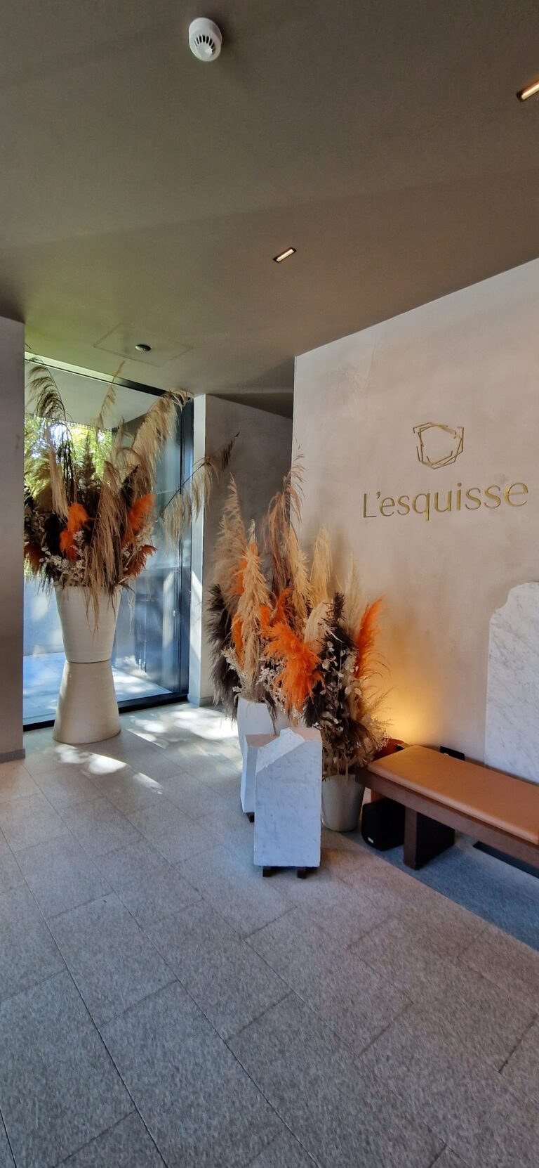 SPA - Photo 2