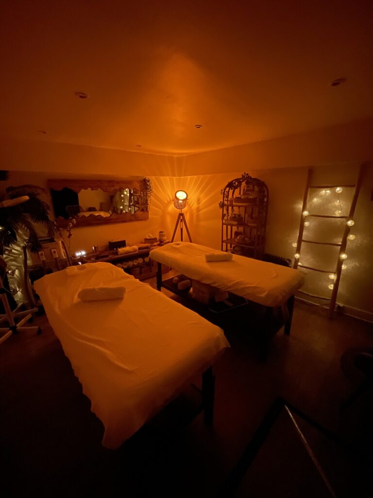SpaVana Salon de Coiffure et Spa Privatisé avec Massages de qualités ✨️ - Photo 3