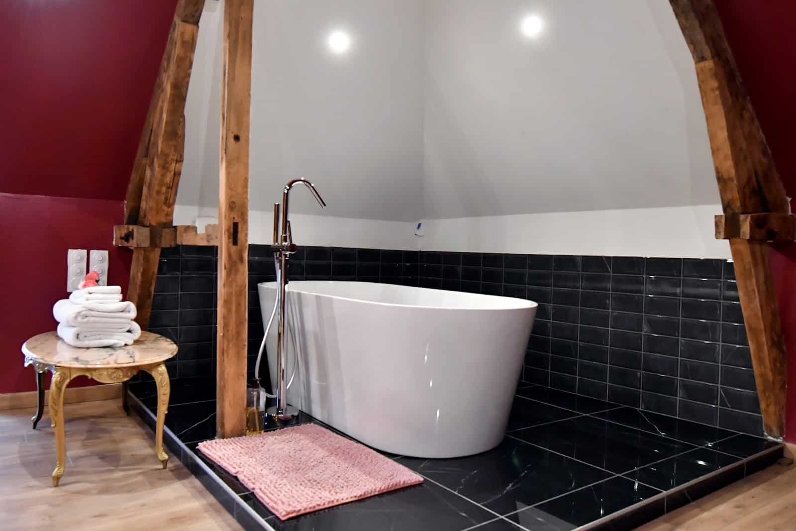 Suite La Parenthèse – Love Room avec SPA privé à Cherbourg - Photo 4