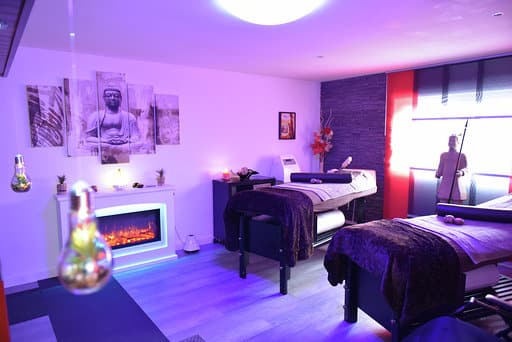 Suite Nathacia jacuzzi sauna hammam - Photo 3